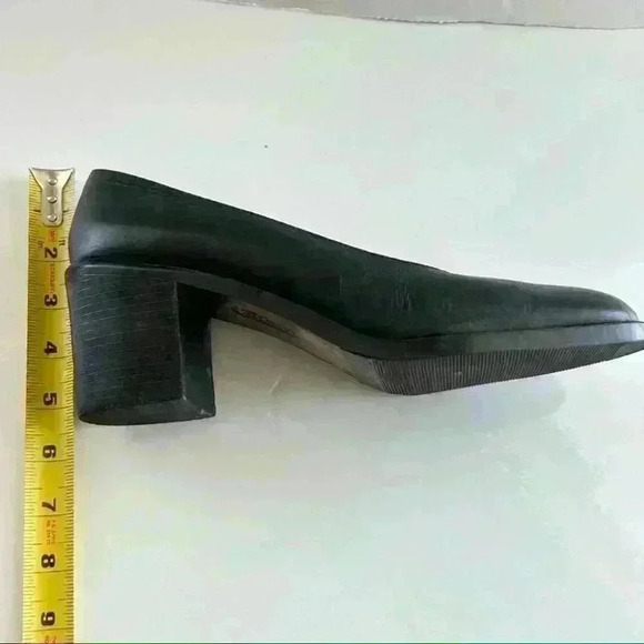 VIA MODA BLACK LEATHER ROUND  TOE BLOCK HEEL SHOES SIZE 40 - Picture 8 of 10